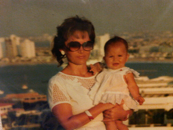 27979_920476934781_2612841_n